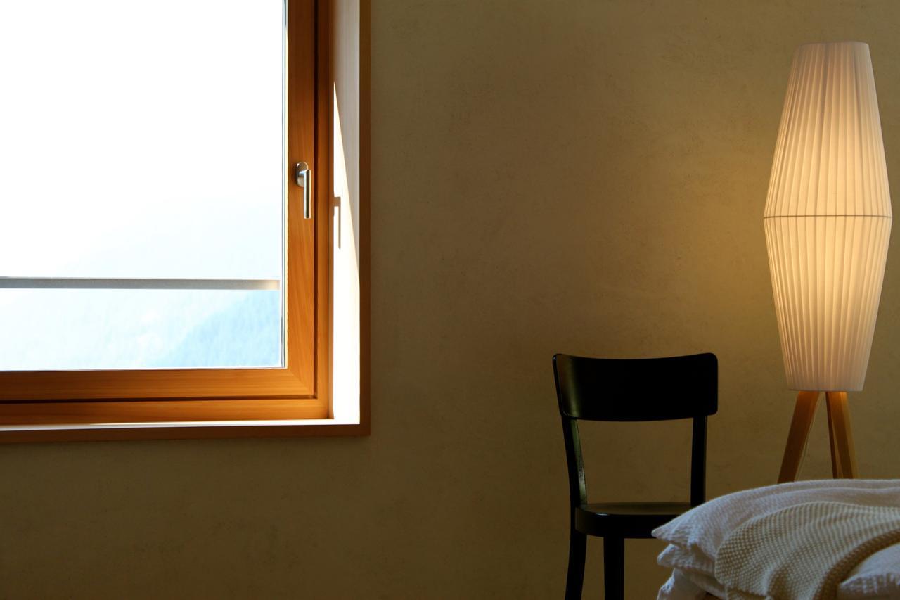 Pension Laresch Mathon Екстер'єр фото