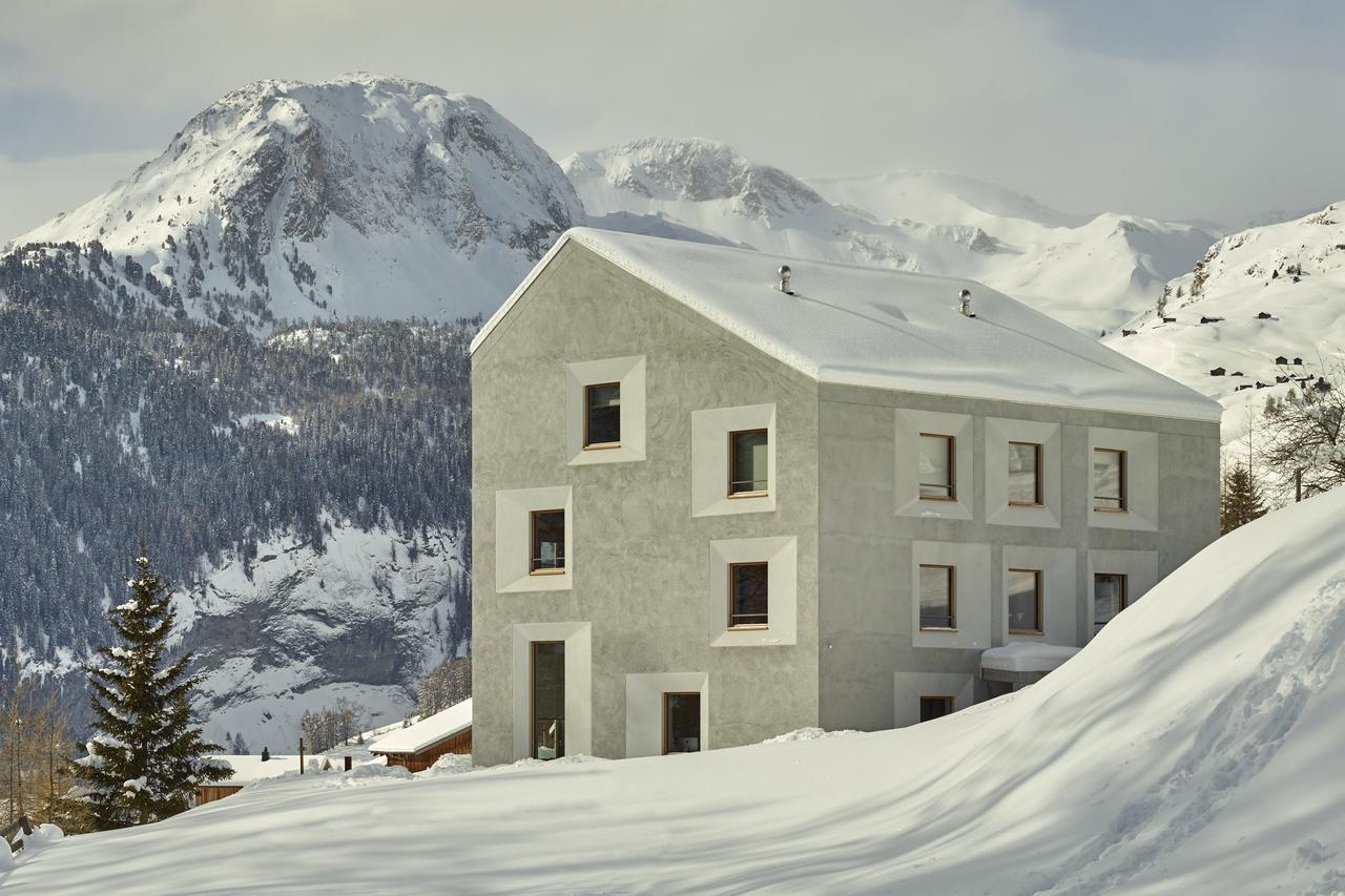 Pension Laresch Mathon Екстер'єр фото
